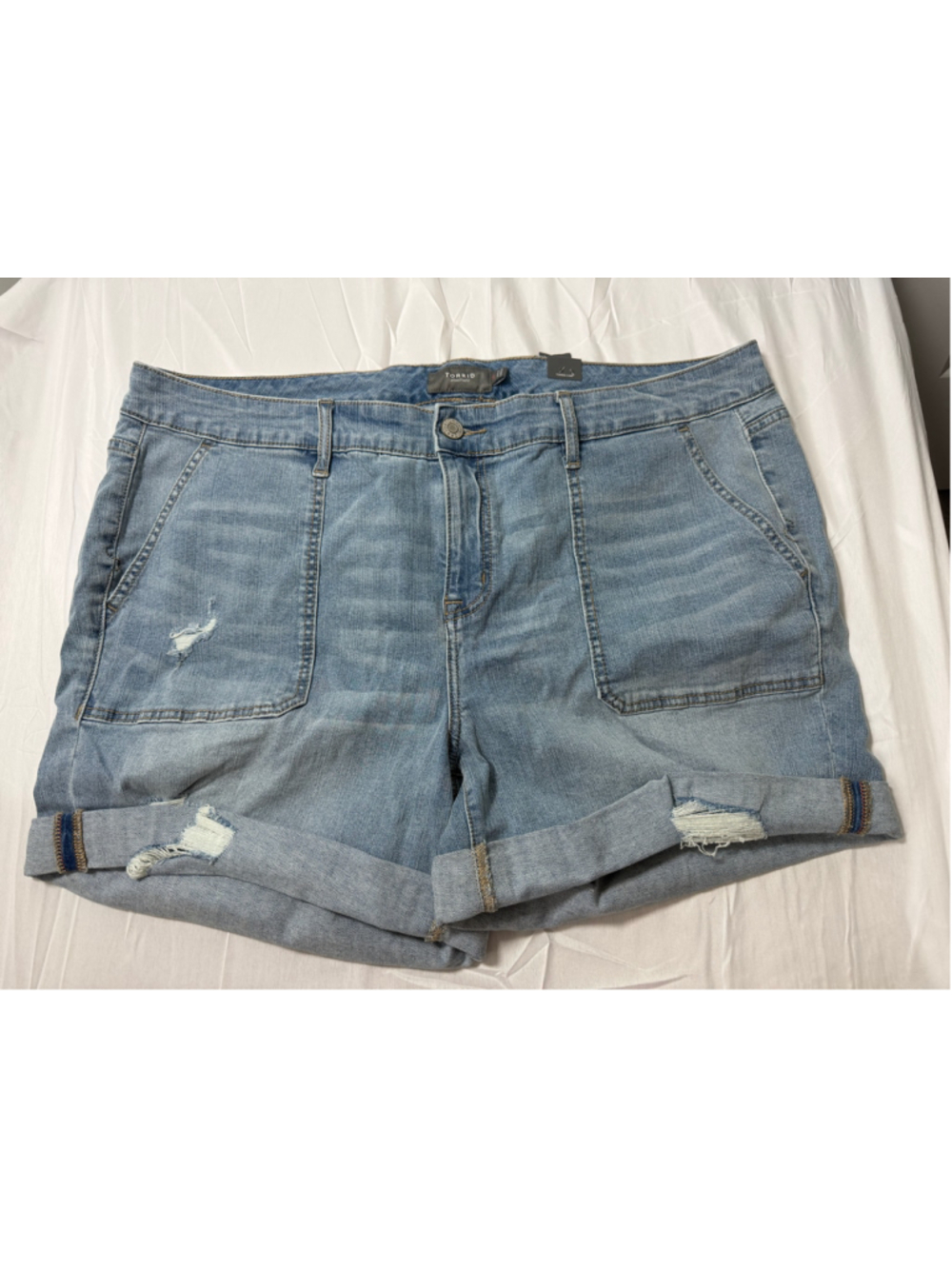 Torrid Distressed Jean Shorts Size 20 Blue NWT